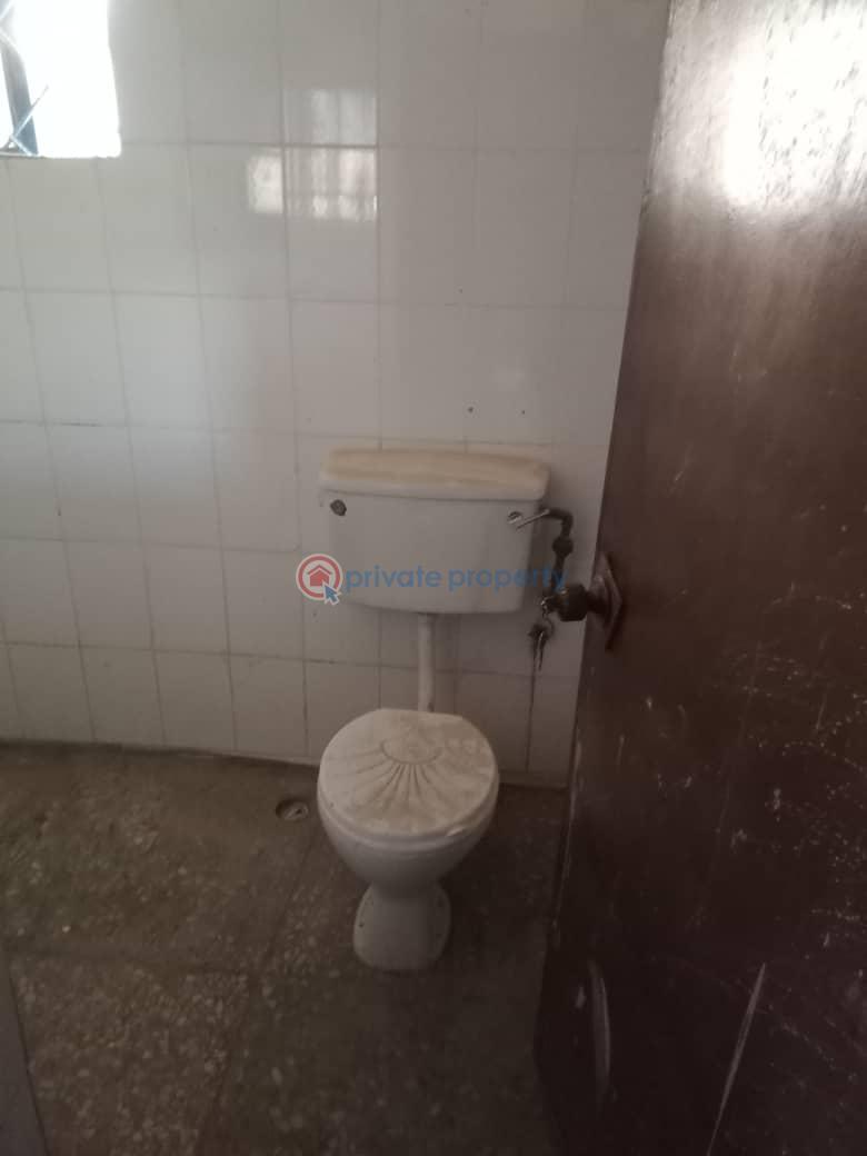 2 bedroom Block Of Flats For Rent Lipdo Close, Dadin Kowa. Near Cocin Church, Lawrak Hospital And Monako Junction Jos Plateau area  - 13