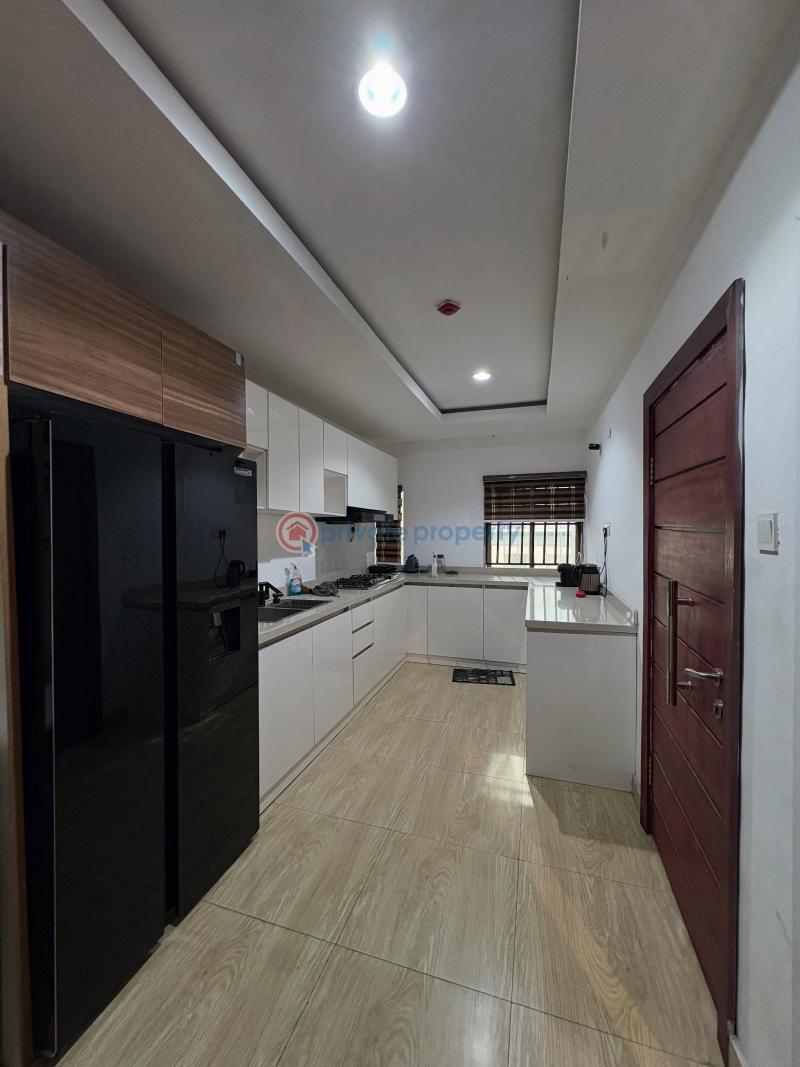 2 bedroom Block Of Flats For Rent Victoria Island Lagos - 4