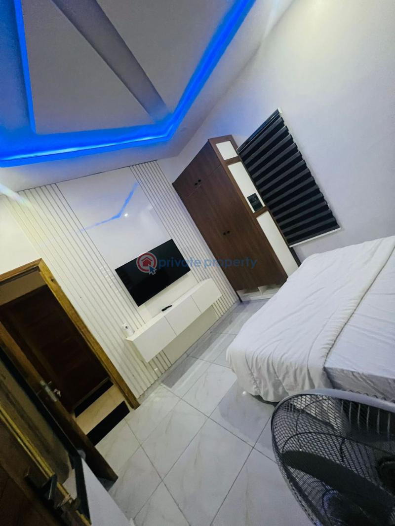 2 bedroom Block Of Flats For Rent Agungi Lekki Lagos. Agungi Lekki Lagos - 2