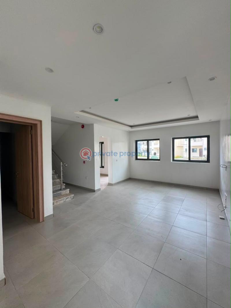 2 bedroom Flat & Apartment For Rent Lekki Phase 1 Lagos - 4