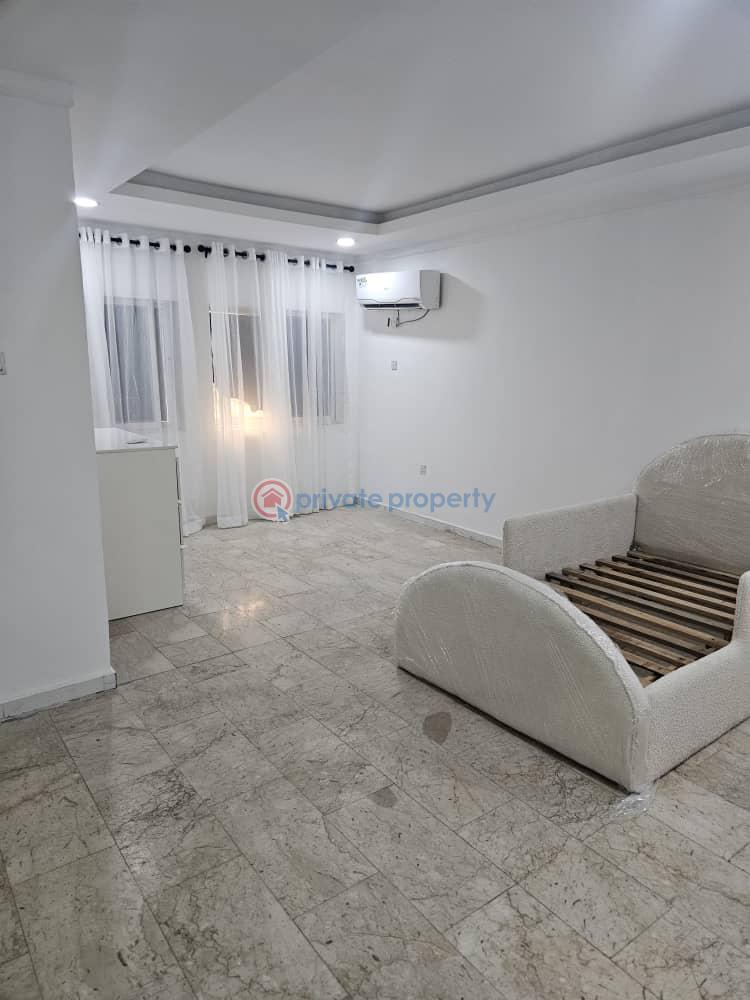 2 bedroom Block Of Flats For Rent Victoria Island Lagos - 2