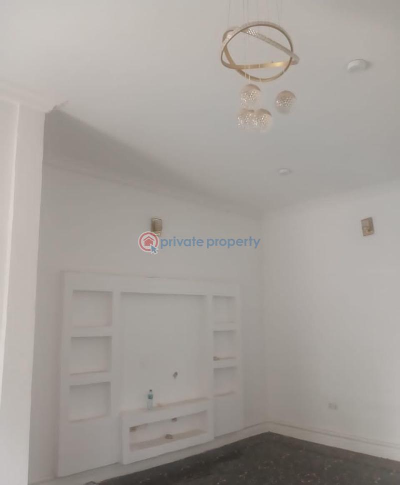 House For Rent At *carlton Gate Estate, Ibadan* Ibadan Oyo - 2