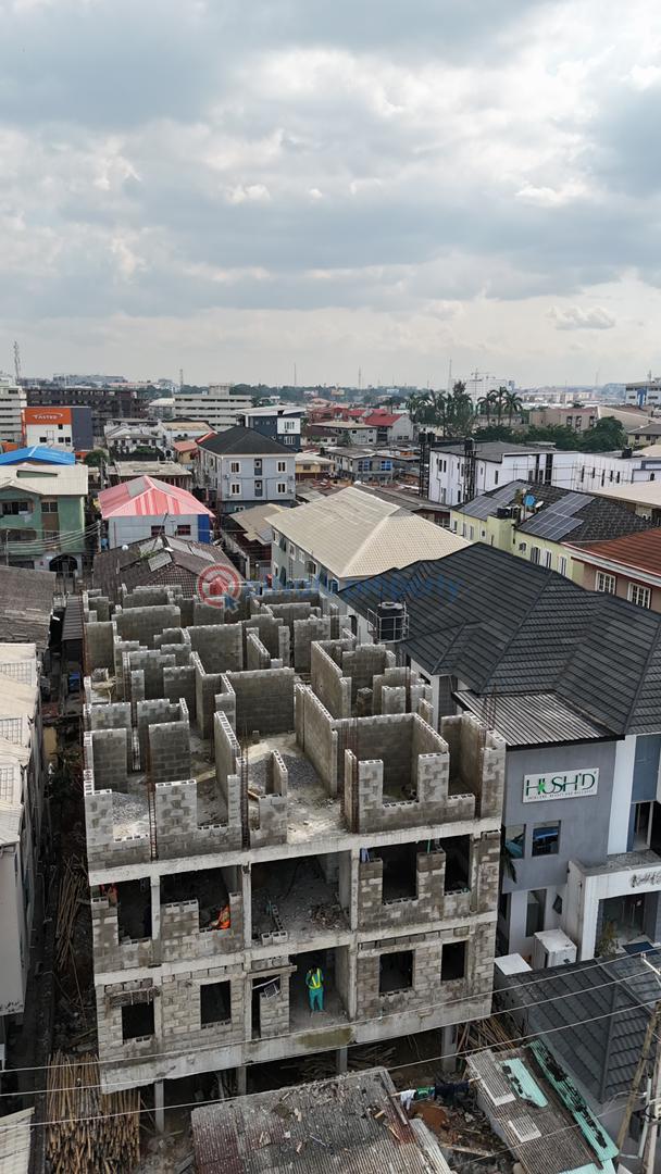 2 bedroom Block Of Flats For Sale Opebi Ikeja Lagos - 9