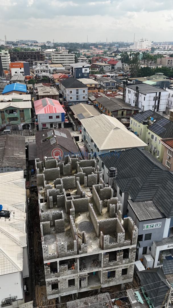 2 bedroom Block Of Flats For Sale Opebi Ikeja Lagos - 8