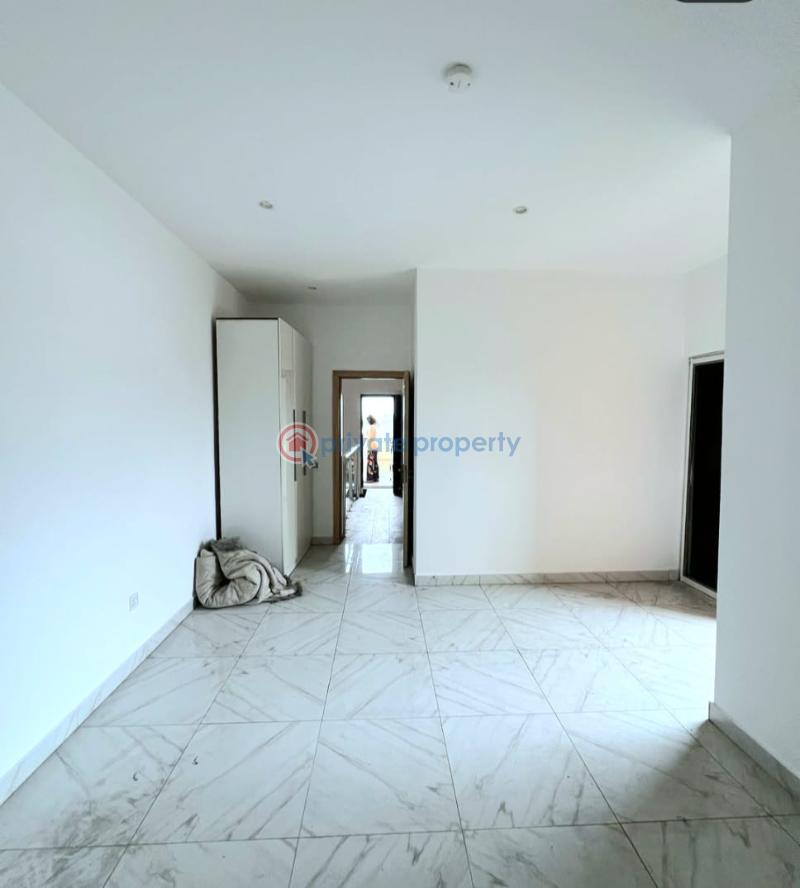 2 bedroom maisonette for sale - 2 2 bedroom Maisonette For Sale Oniru Victoria Island Lagos - 2