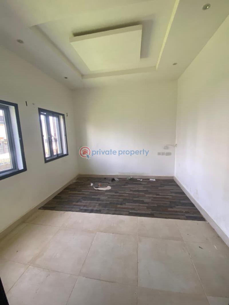 2 bedroom Maisonette For Rent Off Freedom Way Lekki Phase 1 Lagos - 3
