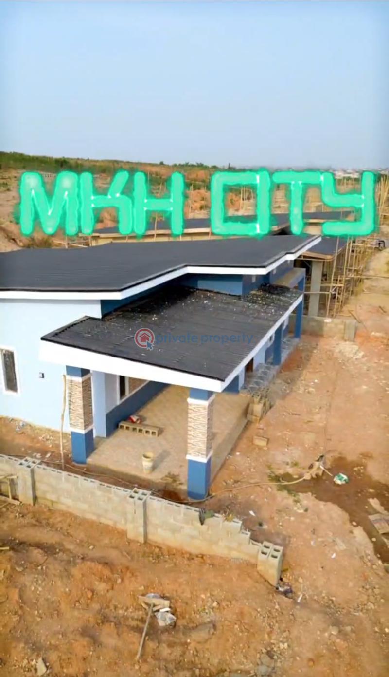 2 bedroom Bungalow For Sale Olunde Scheme Academy / Off Lagos Ibadan Expressway/ Ibadan Ibadan Oyo - 1