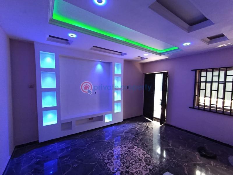 2 bedroom Flat & Apartment For Rent Alimosho Lagos - 0