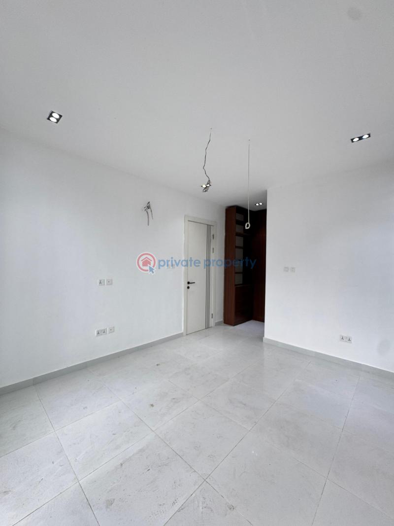 2 bedroom Block Of Flats For Sale Ologolo Lekki Lagos - 2