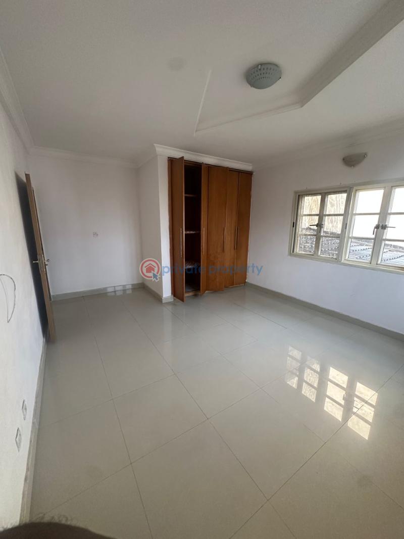 2 bedroom Flat & Apartment For Rent Parkview Estate Ikoyi Lagos - 10