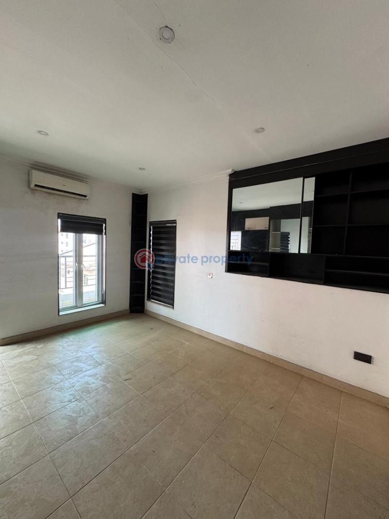 2 bedroom Penthouse For Sale Lekki Phase 1 Lagos - 5