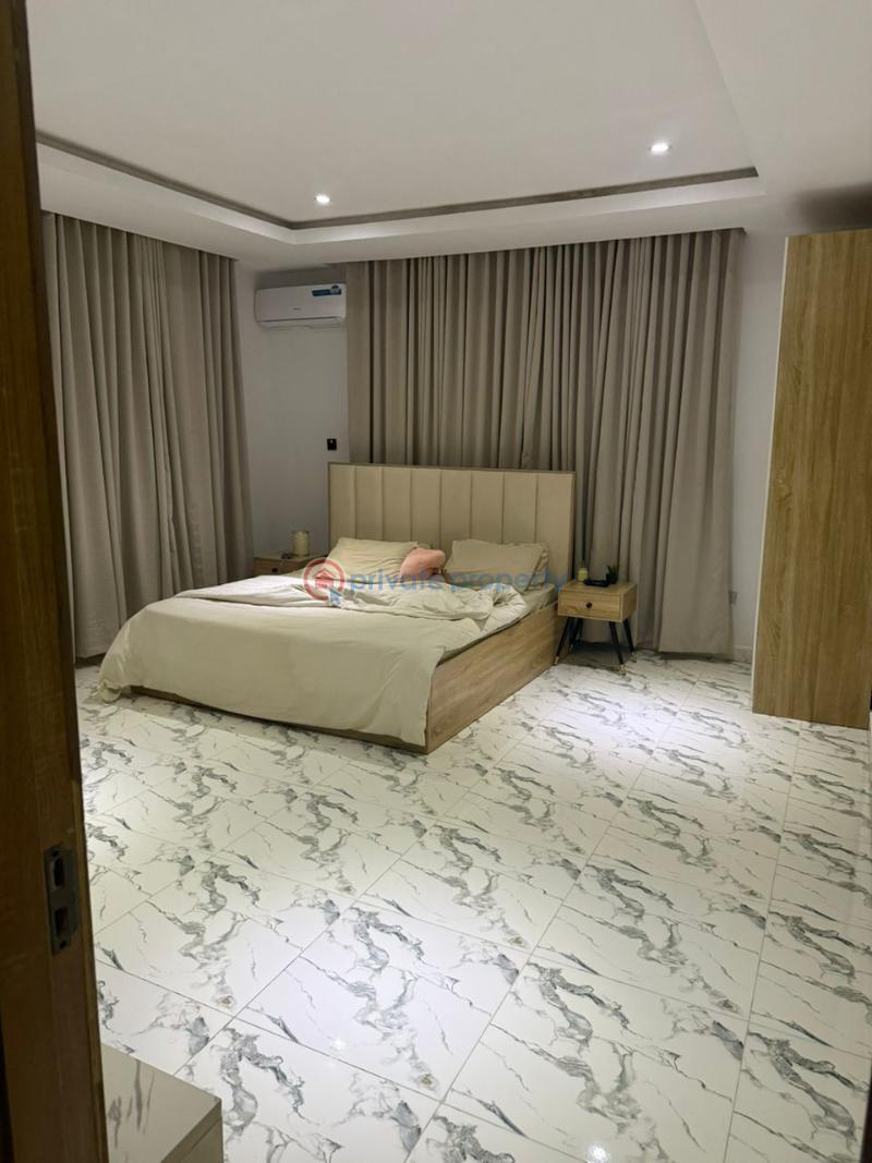 2 bedroom Block Of Flats For Rent Lekki Phase 1 (off Admiralty) Lekki Phase 1 Lagos - 3