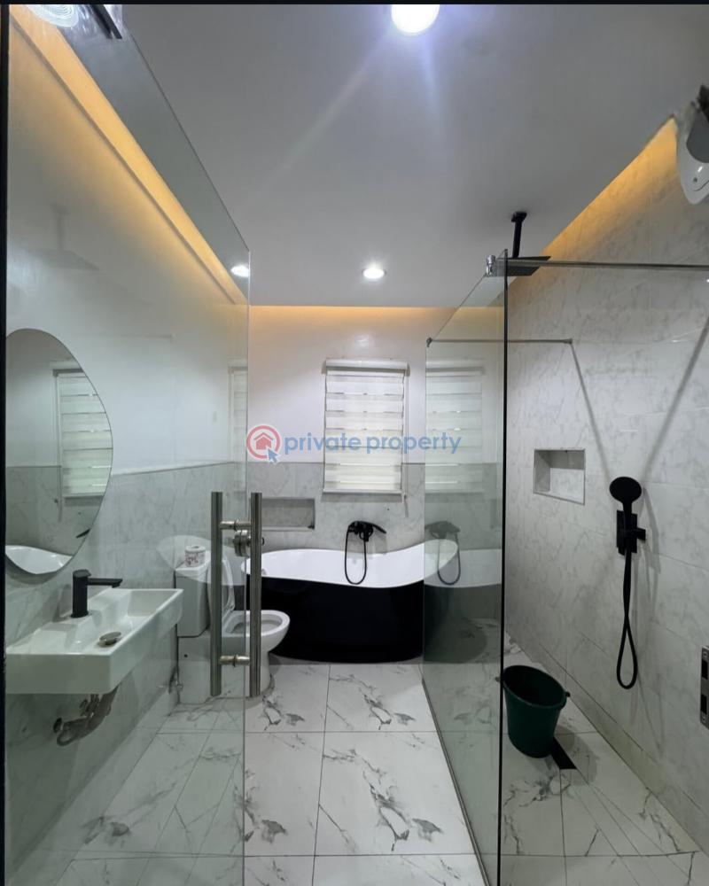 2 bedroom Penthouse For Sale Lekki Phase 1 Lagos - 8