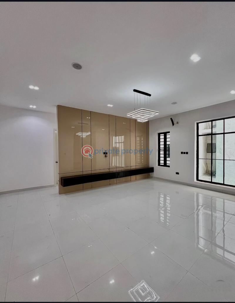 2 bedroom Block Of Flats For Sale Ologolo Lekki Lagos - 3