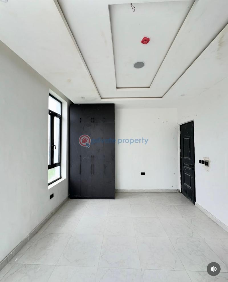 2 bedroom Block Of Flats For Sale Admiralty Lekki Phase 1 Lekki Phase 1 Lagos - 2