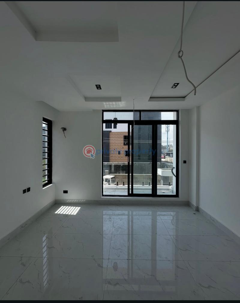 2 bedroom Block Of Flats For Sale Off Freedom Way Lekki Lagos Lekki Phase 1 Lagos - 3