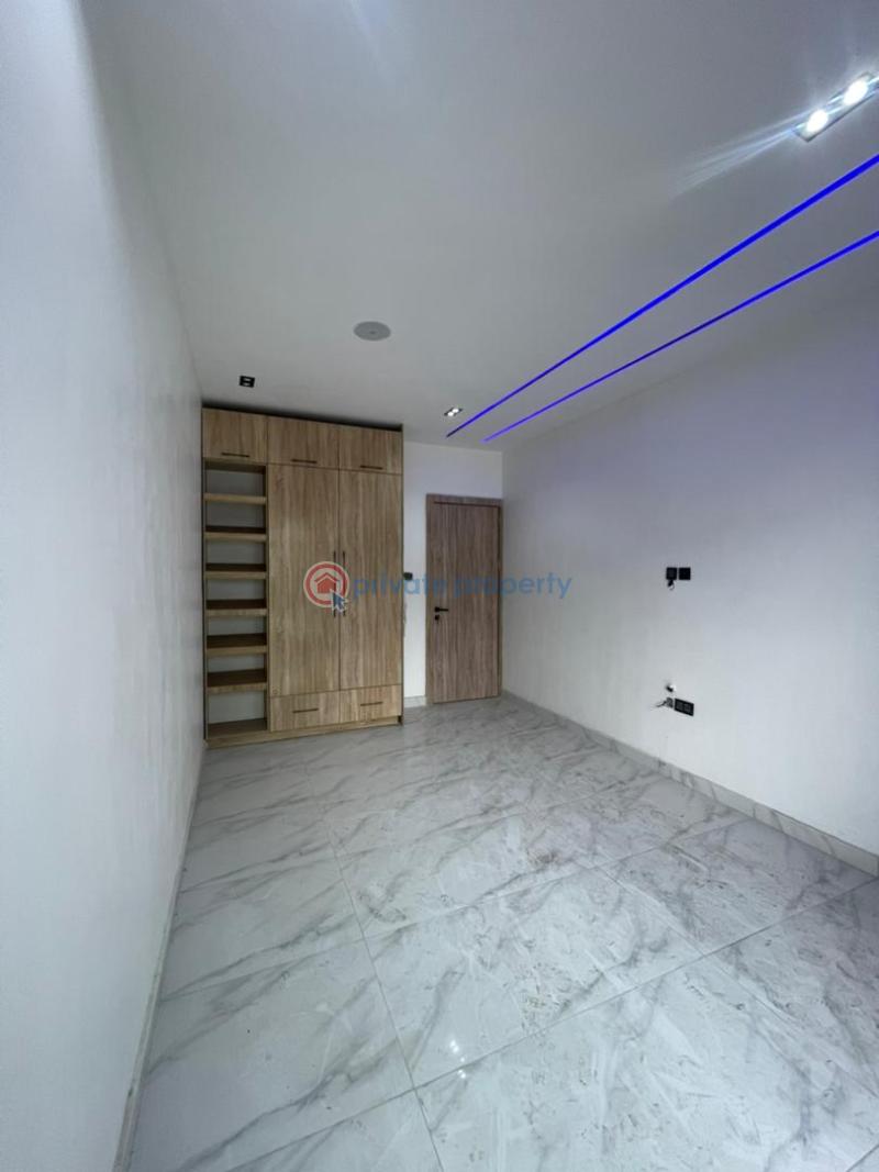 2 bedroom Flat & Apartment For Sale Freedom Way Lekki Phase 1 Lagos - 1