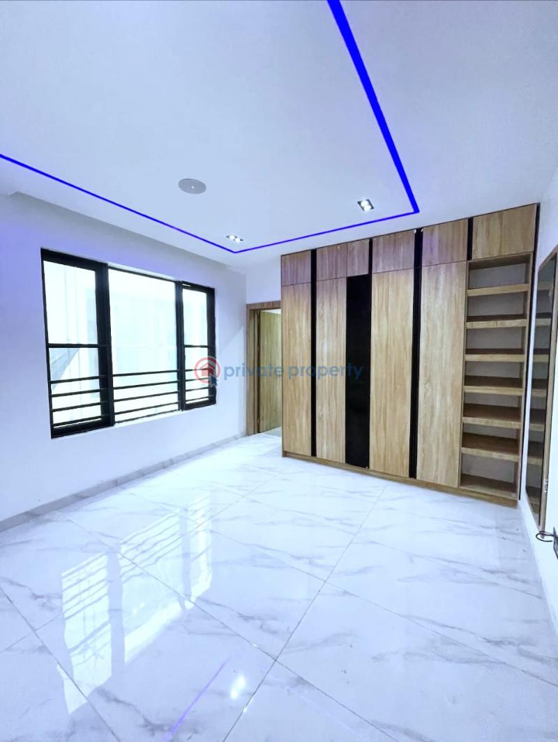 2 bedroom Flat & Apartment For Sale Lekki Phase 1 Lagos - 8