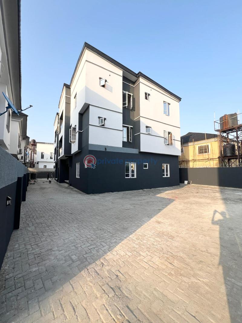 2 bedroom Block Of Flats For Sale Sangotedo Ajah Lagos - 3