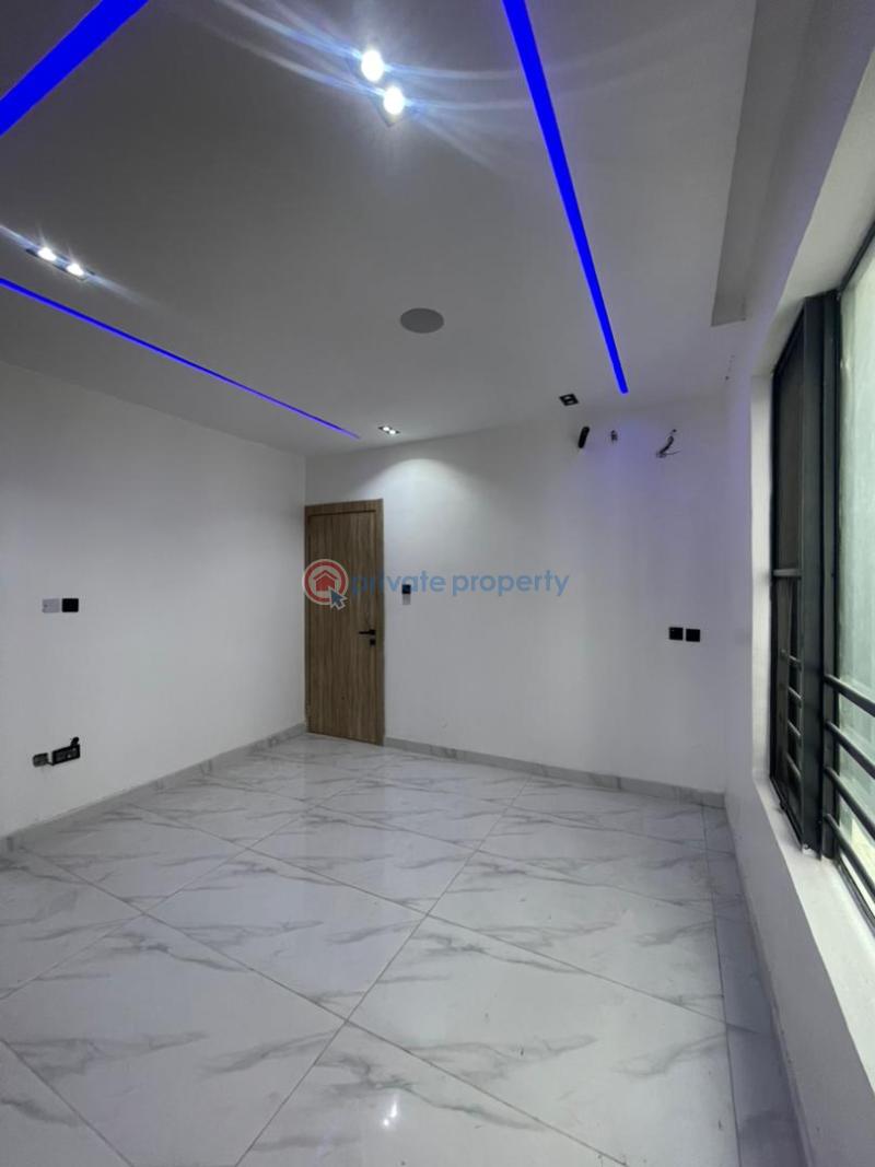 2 bedroom Flat & Apartment For Sale Freedom Way Lekki Phase 1 Lagos - 4