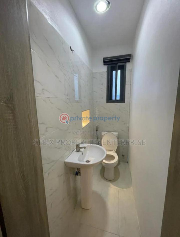 2 bedroom Block Of Flats Short let Jahi Gilmore Jahi Abuja Phase 2  - 14