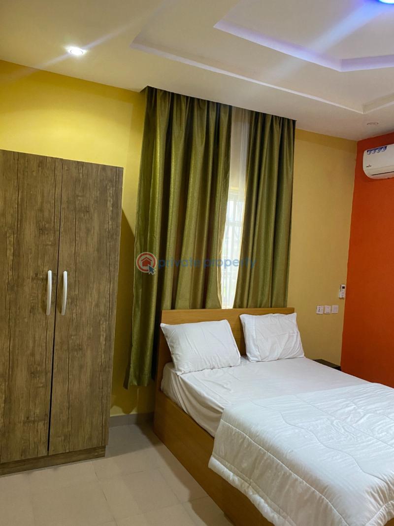 2 bedroom shortlet in ikeja - 3 2 bedroom Flat & Apartment Short let Maryland Ikeja Lagos - 3