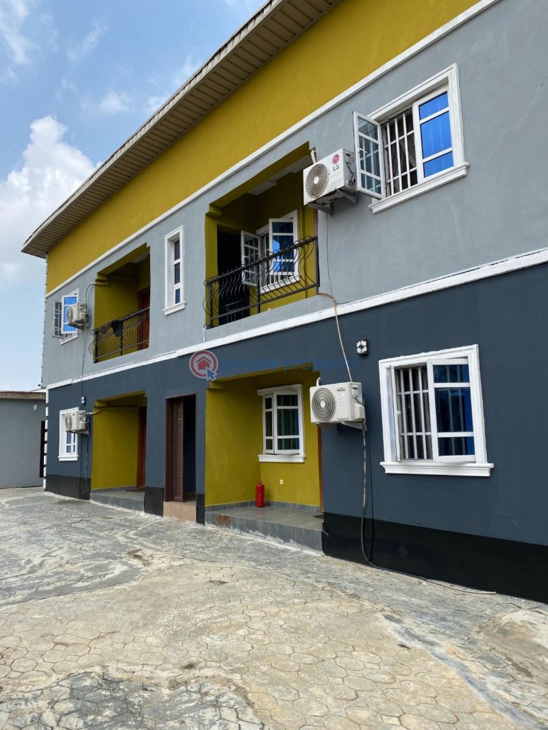 2 bedroom shortlet in ikeja - 13 2 bedroom Flat & Apartment Short let Maryland Ikeja Lagos - 13