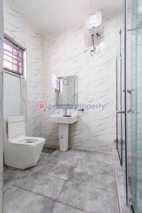 2 bedroom shortlet in ikota gra - 4 2 bedroom Flat & Apartment Short let Ikota Lekki Lagos - 4