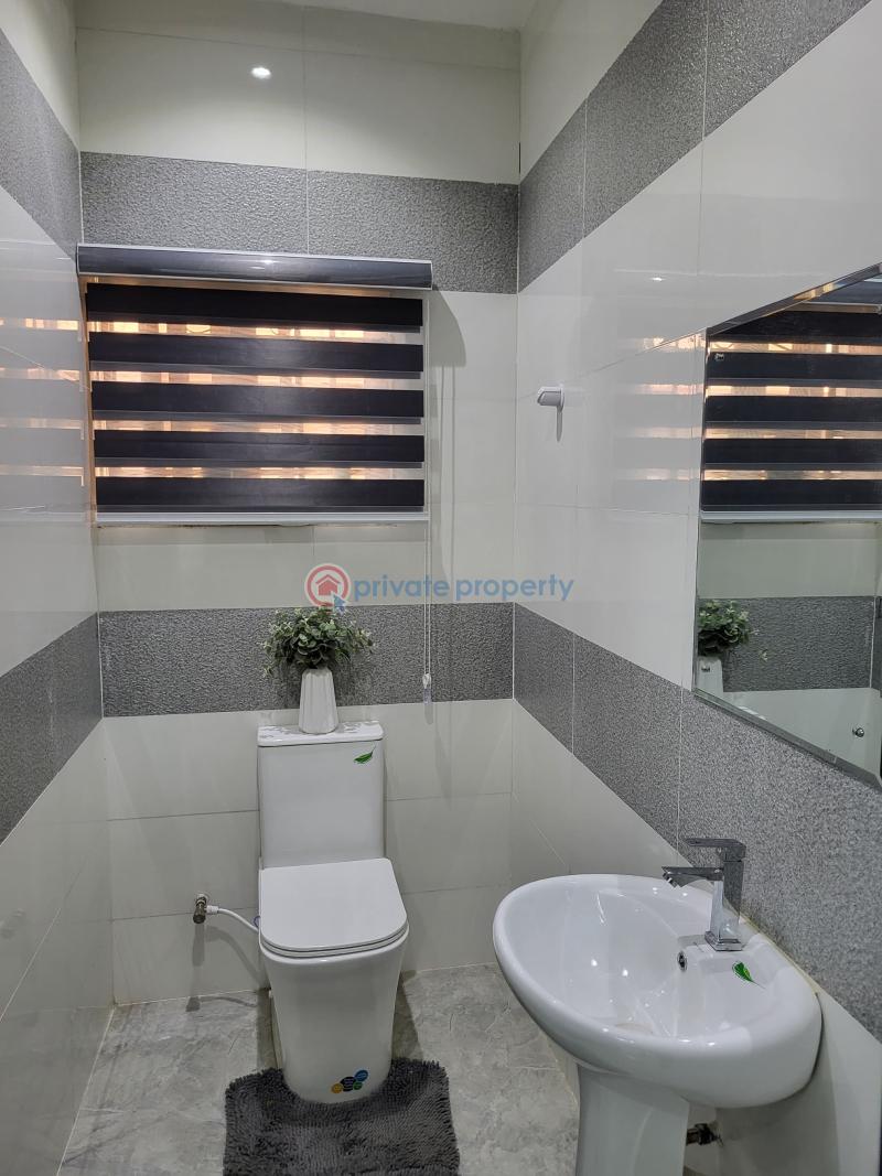 2 bedroom shortlet in magodo phase 2 - 4 2 bedroom Flat & Apartment Short let Magodo GRA Phase 2 Kosofe/Ikosi Lagos - 4