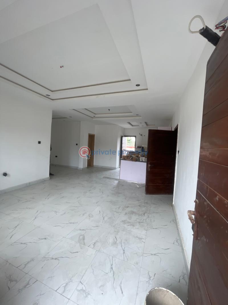 2 bedroom Block Of Flats For Sale Yaba Lagos - 10
