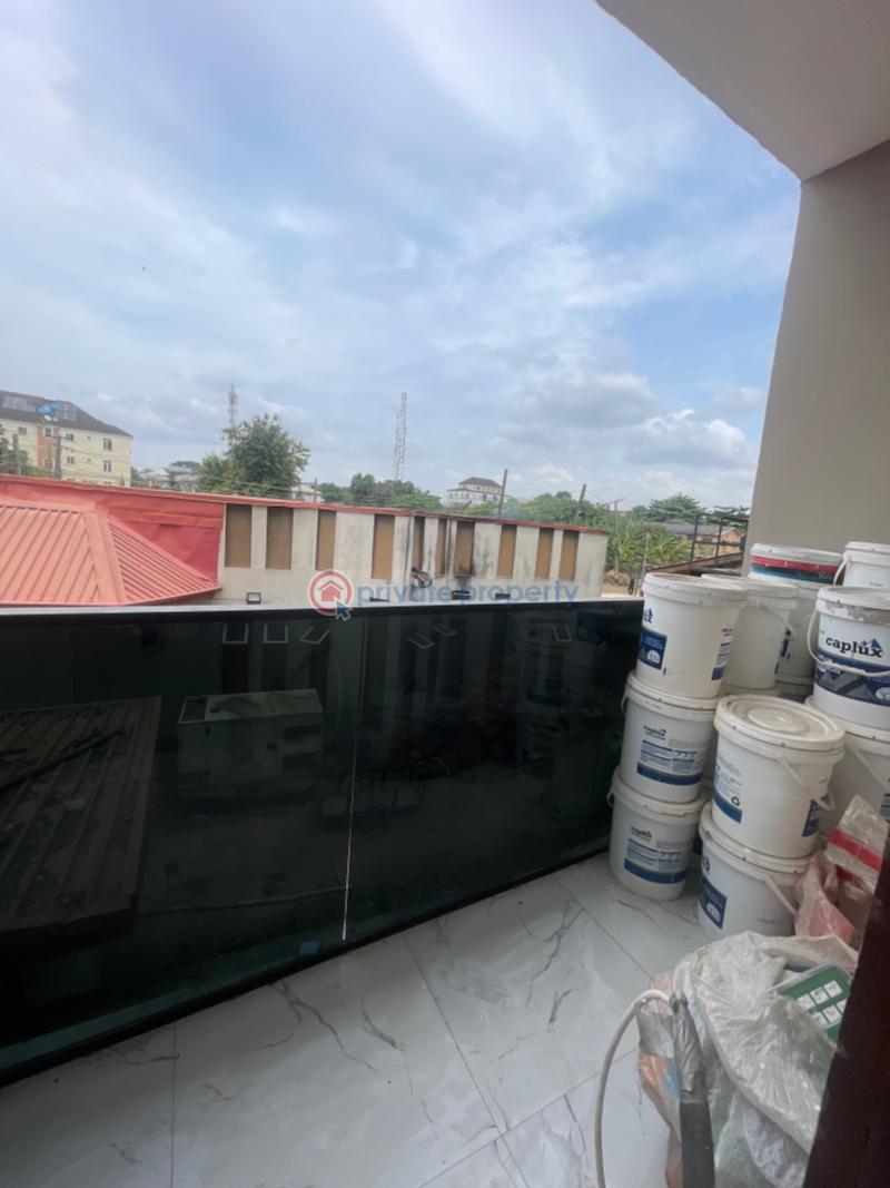 2 bedroom Block Of Flats For Sale Yaba Lagos - 6