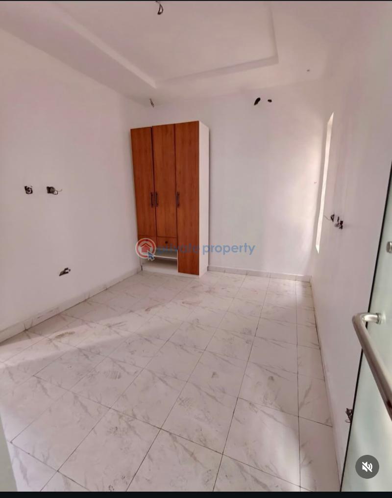 2 bedroom Block Of Flats For Sale Gbagada Lagos - 1