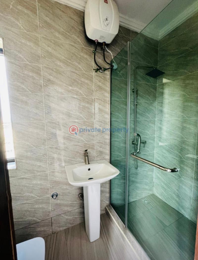 2 bedroom Block Of Flats For Sale Maryland Ikeja Mende Maryland Lagos - 4