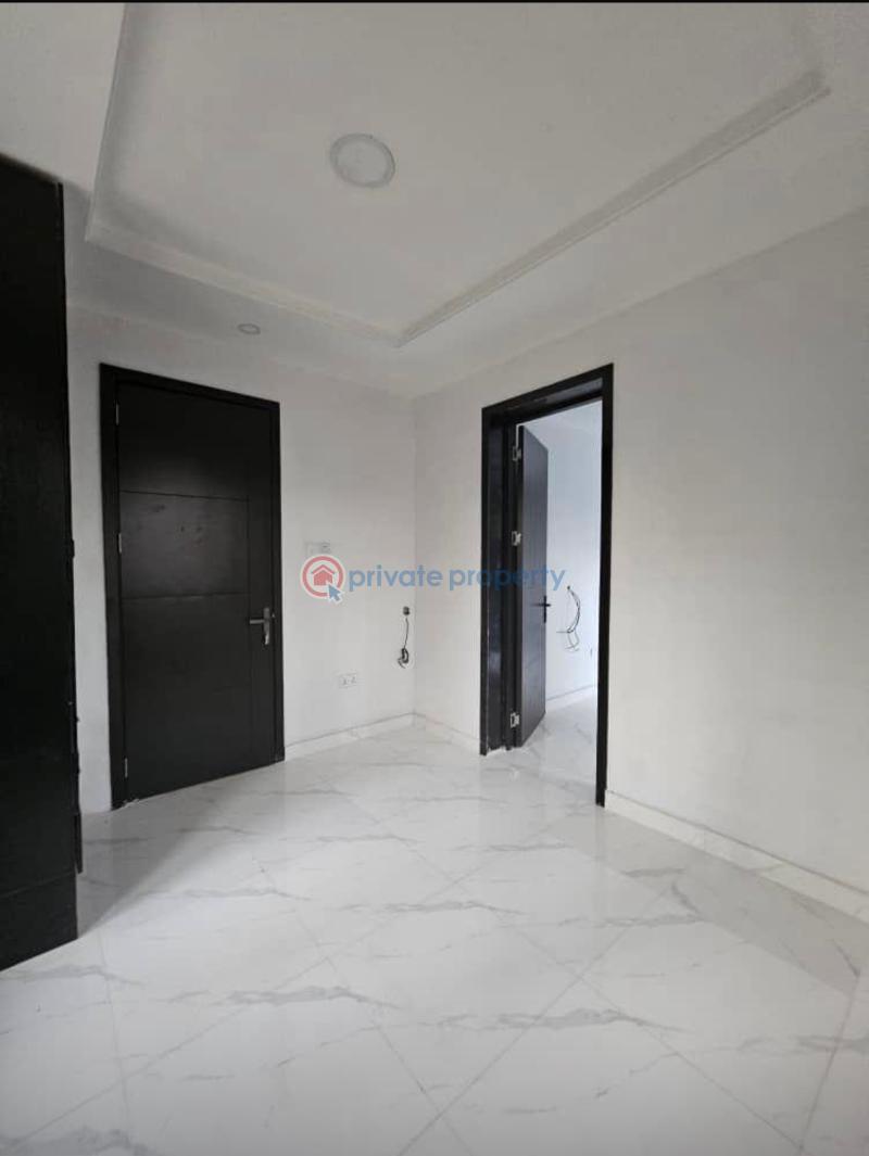 2 bedroom Block Of Flats For Sale Maryland Ikeja Mende Maryland Lagos - 2