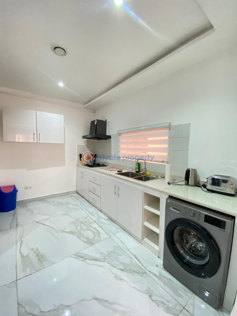 2 bedroom Mini Flat For Rent Lekki Phase 1 Lagos - 3