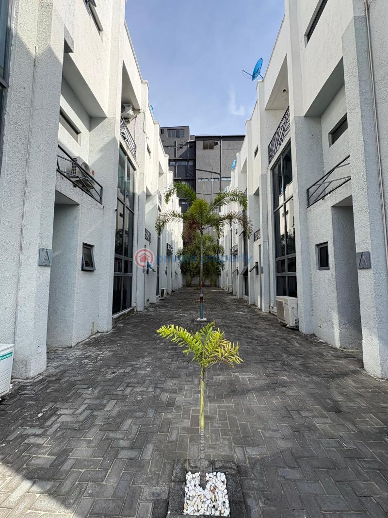 2 bedroom Terrace For Sale Lekki Lagos - 5