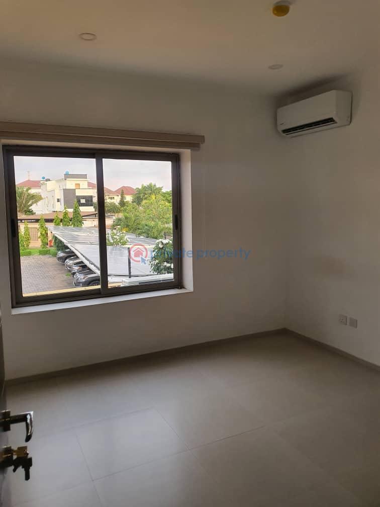 2 bedroom Block Of Flats For Sale Banana Island Ikoyi Lagos - 3