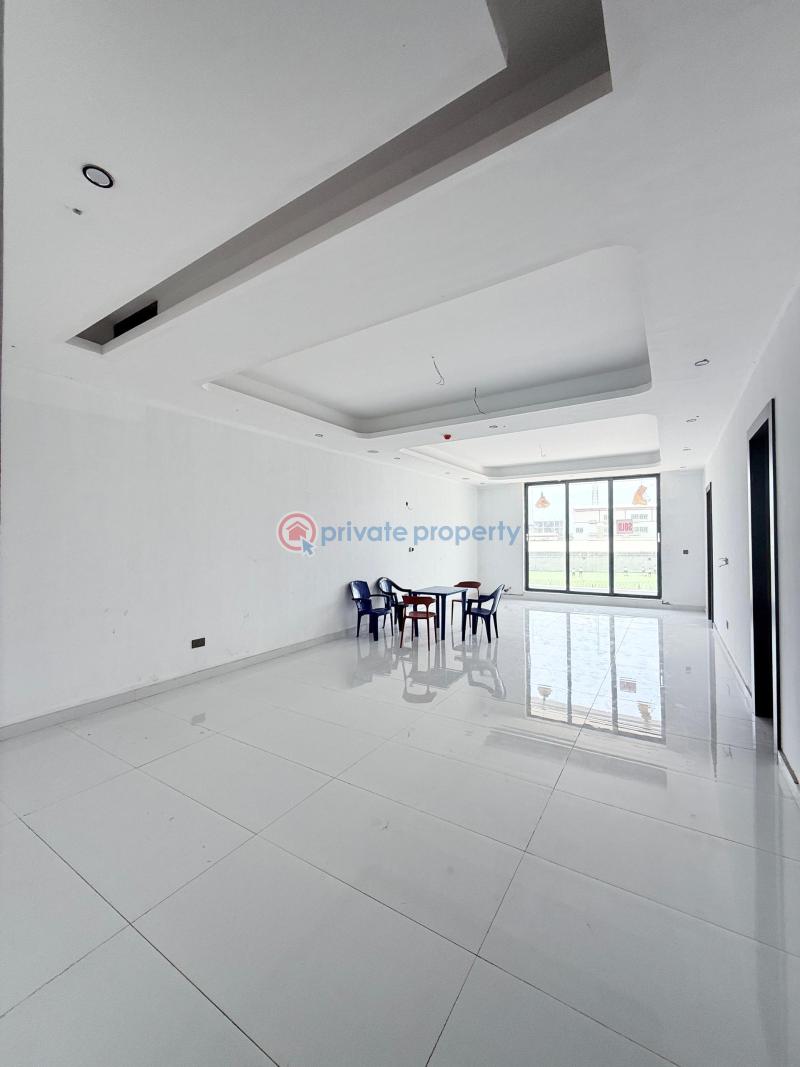 2 bedroom with gym, pool and elevator - 3 2 bedroom Block Of Flats For Sale Admiralty Way Lekki Phase 1 Lagos - 3