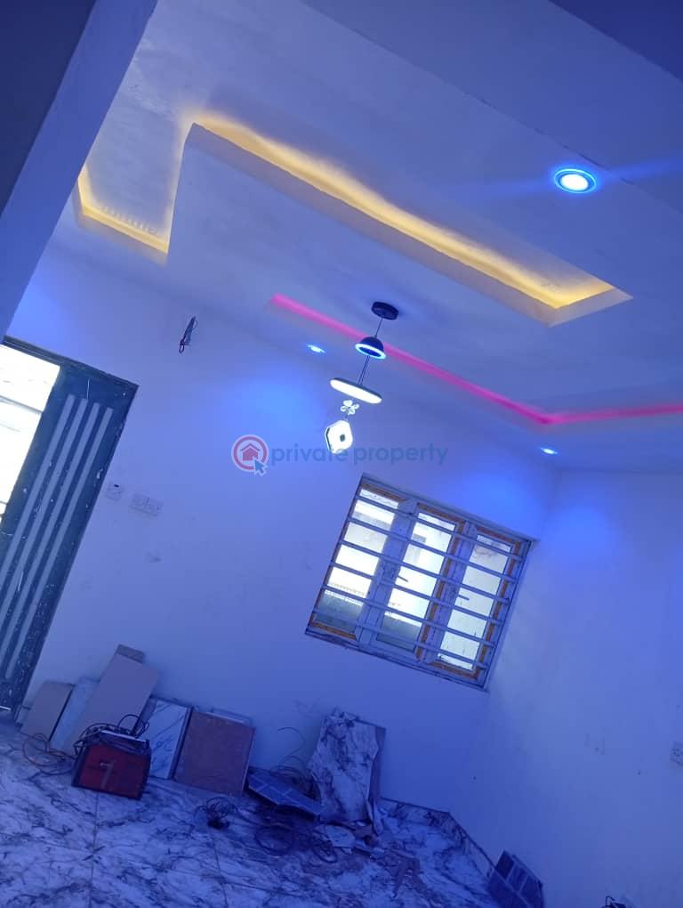 2 bedroom Flat & Apartment For Rent Alimosho Lagos - 4