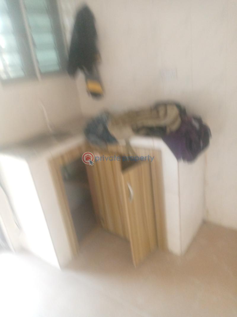 2 bedroom Flat & Apartment For Rent Alimosho Lagos - 4