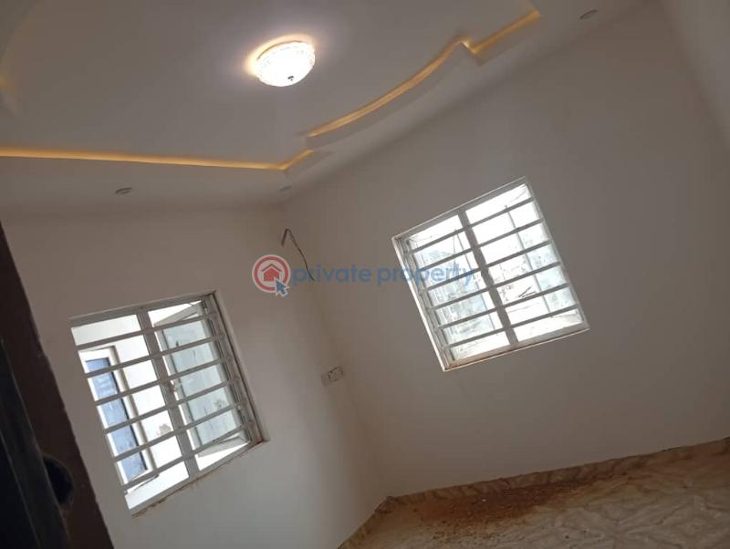 2 bedroom Flat & Apartment For Rent Alimosho Lagos - 1
