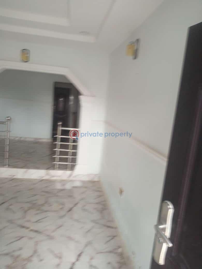 2 bedroom Flat & Apartment For Rent Oda Road Akure Ondo area  - 3