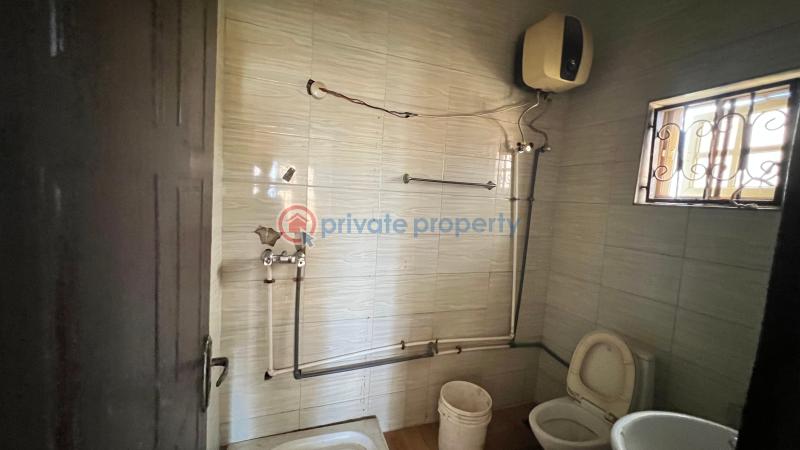 2 bedroom Block Of Flats For Rent Arab Road, Close To The Junction Kubwa Abuja Phase 4  - 5