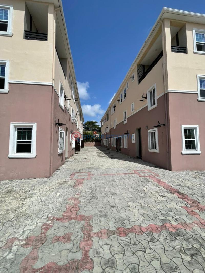 2 bedroom Block Of Flats For Rent Victoria Island Lagos - 0