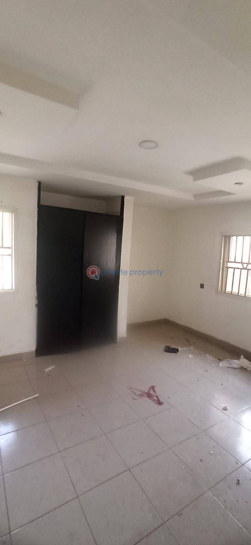 2 bedroom Block Of Flats For Rent Wuse II Abuja Phase 1  - 19