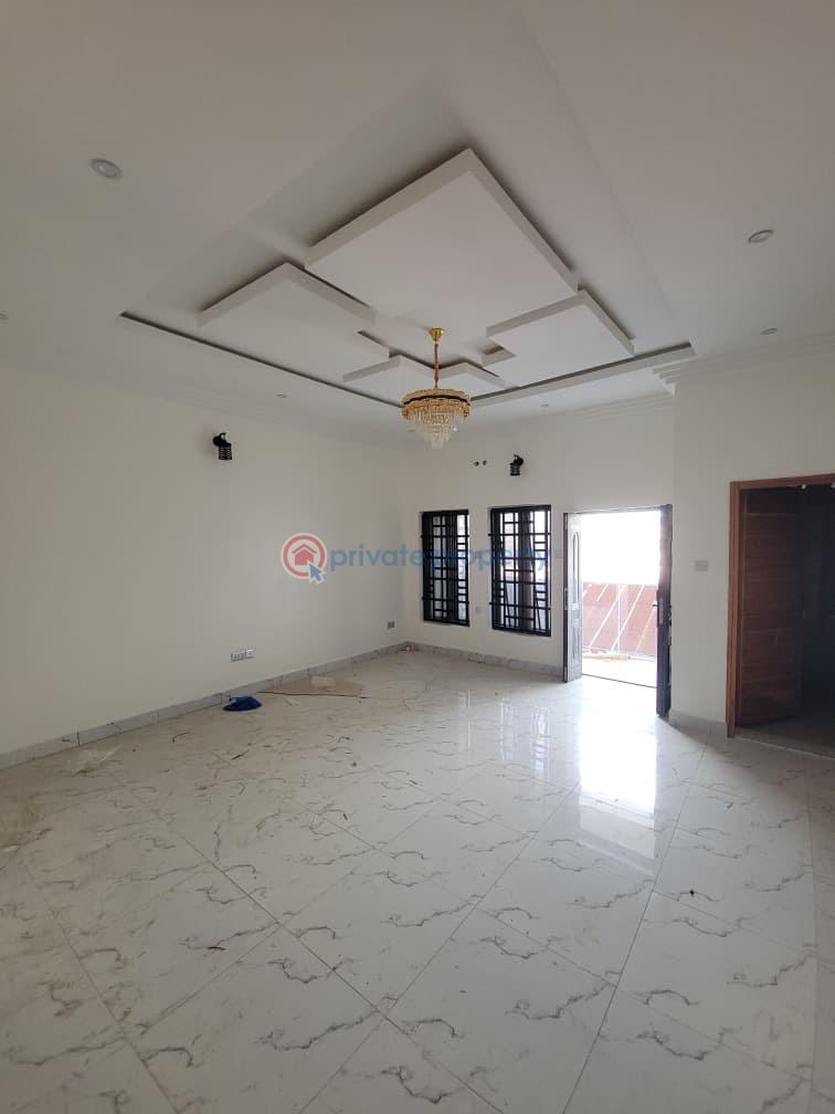 2 bedroom Block Of Flats For Rent Shobande/palace Area, Akala Estate Akobo Ibadan Oyo - 13