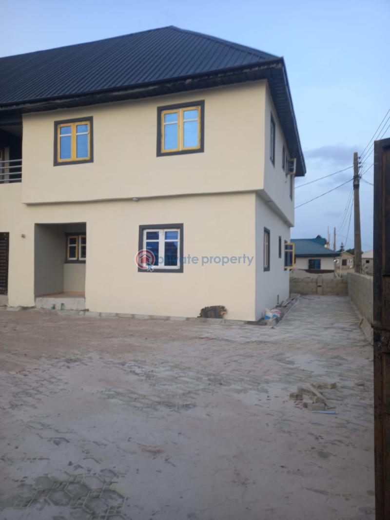 2 bedroom Flat & Apartment For Rent Molete Estate Ibeju Lekki Lagos Awoyaya Ajah Lagos - 2
