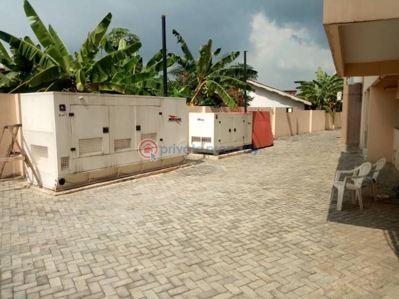 2 bedroom Block Of Flats For Rent Maryland Crescent Ikeja Mende Maryland Lagos - 10