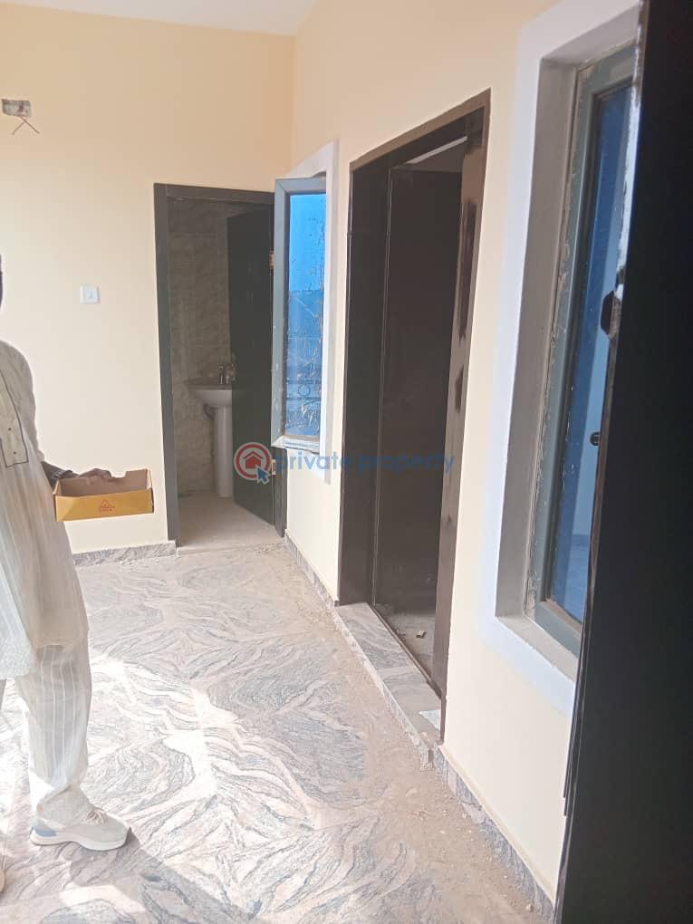 2 bedroom Block Of Flats For Rent Yidi Elebu Akala Express Ibadan Oyo - 8