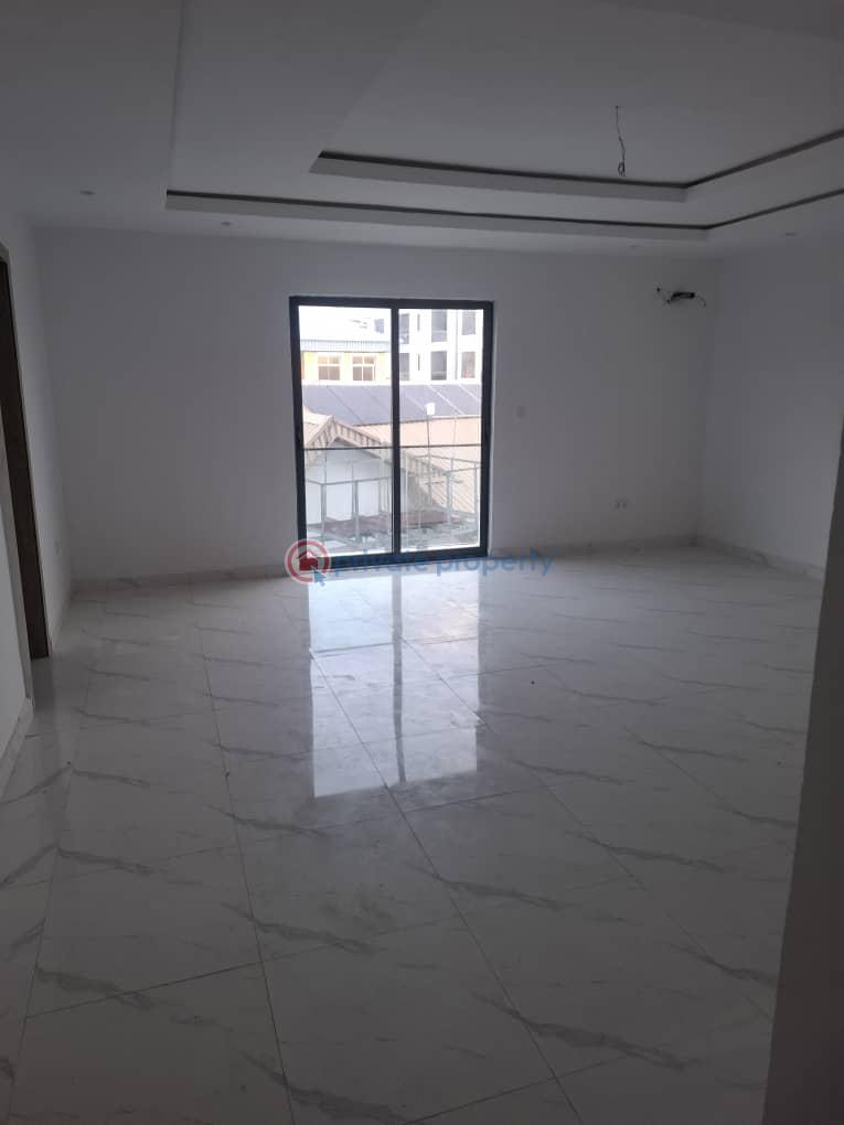 2 bedroom Flat & Apartment For Rent Aro Off Ologolo Road. Ologolo Lekki Lagos - 2